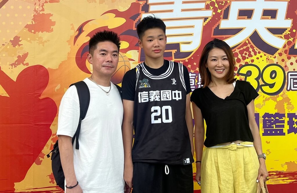 UBA名帥劉孟竹之子劉衡也打籃球 盼以林庭謙為目標 | 體育 | Newtalk新聞