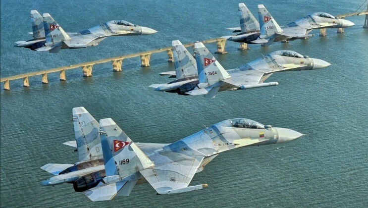  Su-30 戰機。 圖：翻攝自騰訊新聞@零度 
