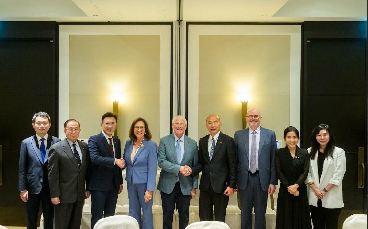 美參院軍委會主席閃電來台、今晨與韓國瑜及朝野立委會面| 政治| Newtalk新聞