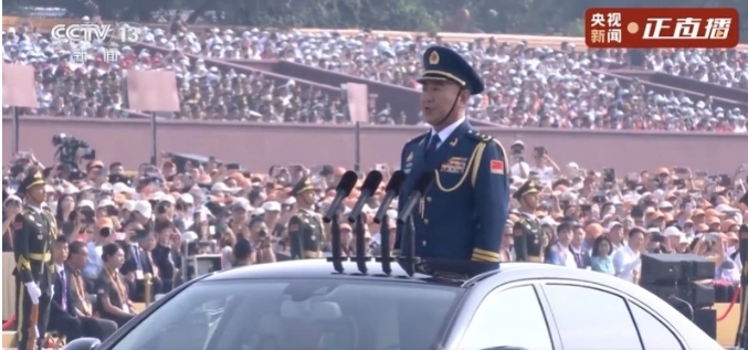  中國2025年北京閱兵總指揮韓勝延後來升任戰區司令。 圖 : 翻攝自央視直播 
