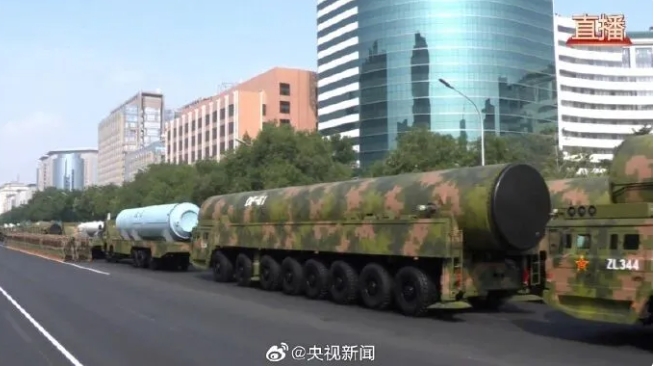  中國的東風-61導彈。 圖 : 翻攝自央視直播 