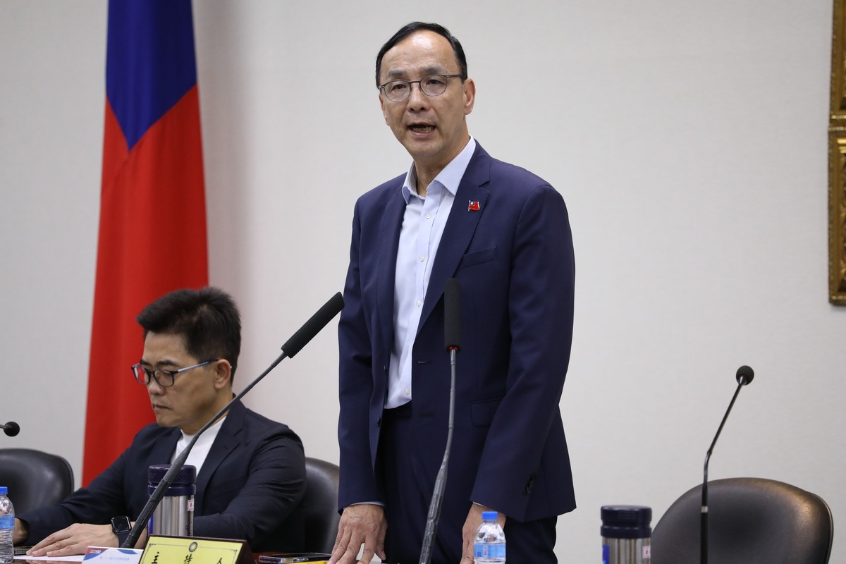  朱立倫指出，面對民進黨傾全黨之力的抹黑攻擊，蔣萬安承受不少委屈。 圖：國民黨/提供（資料照） 