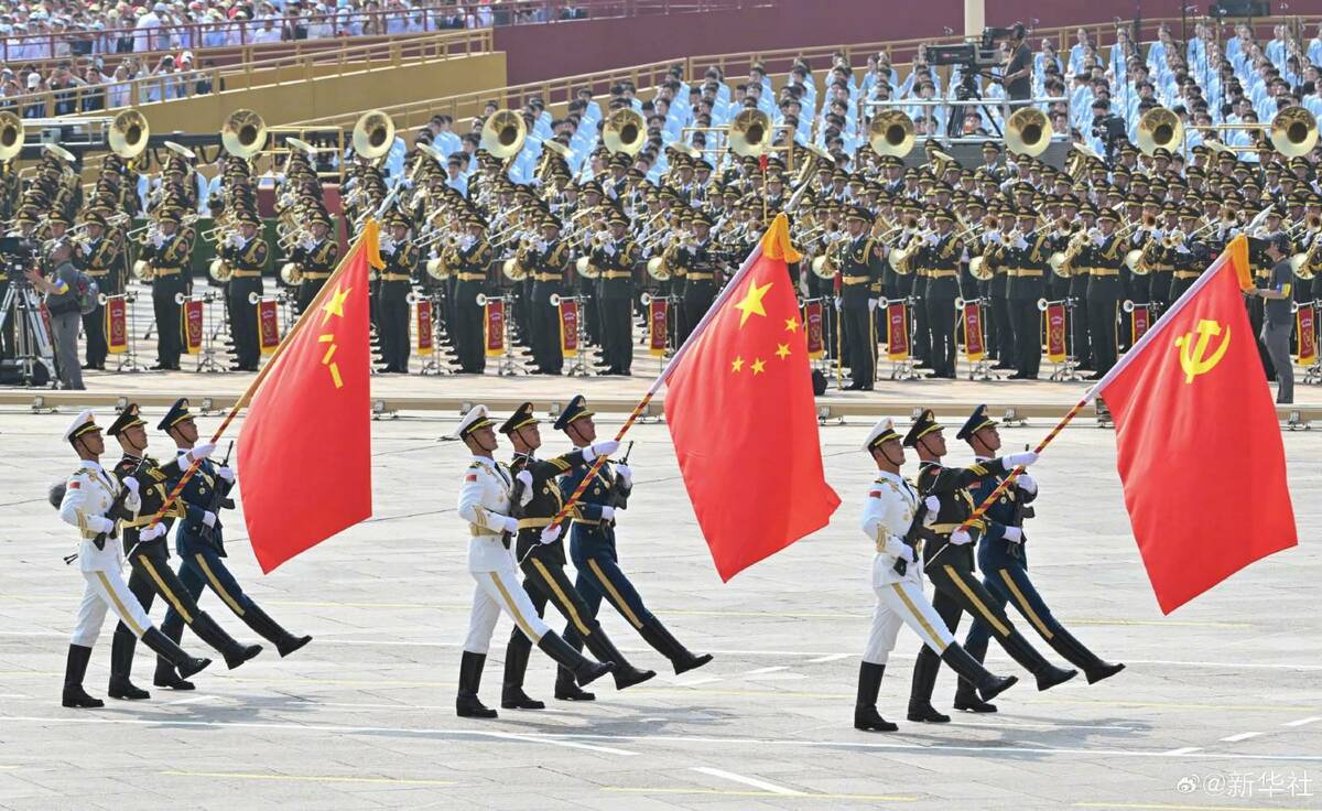 11 天後，習近平於北京主持紀念抗戰勝利 80 周年閱兵。 圖：翻攝自 @PXJ0083 X 帳號 