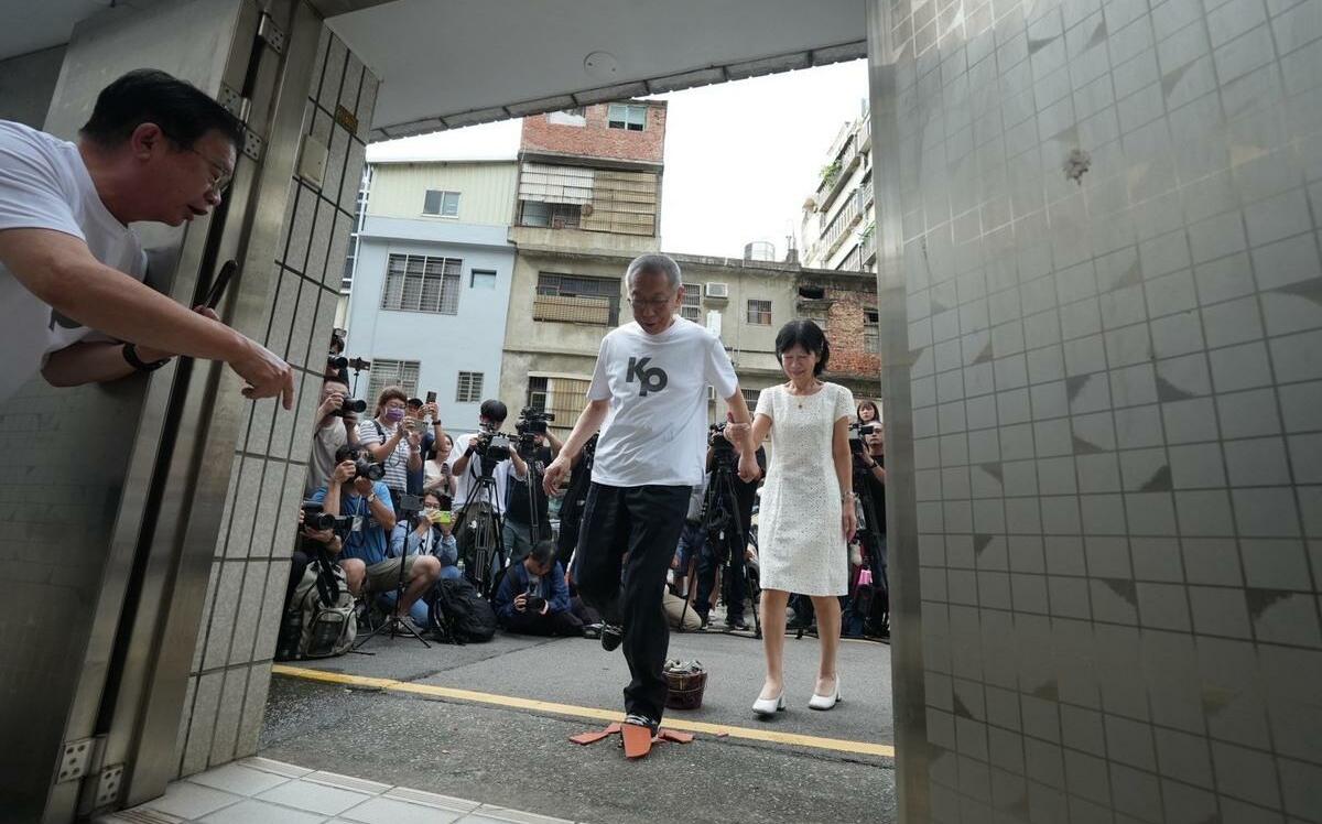 陳佩琪揭柯文哲健康狀況  思緒遲緩、下肢無力、臀部兩側有壓瘡