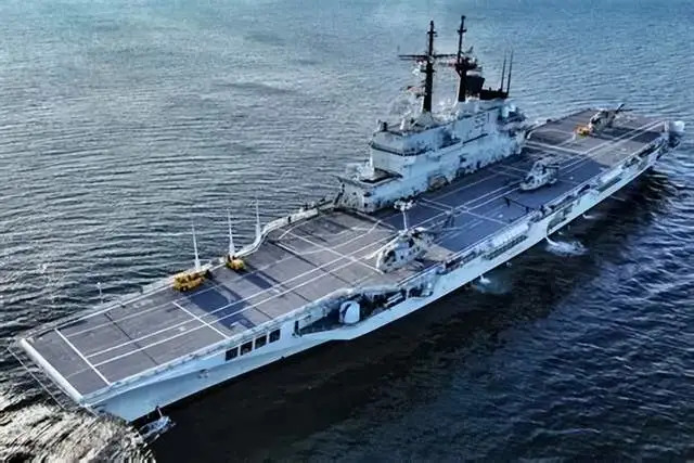  「朱塞佩．加里波底」號（ITS Giuseppe Garibaldi）輕型航母。 圖：翻攝自 騰訊新聞@寰球戰略解讀 