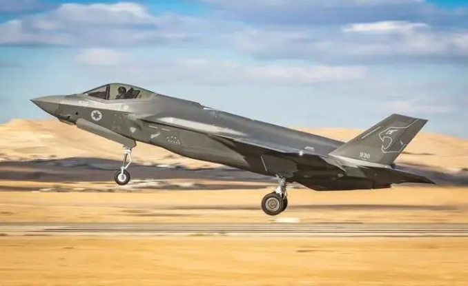 美製F-35戰機起飛。(示意圖) 圖 : 翻攝自雷姊的機械空間 