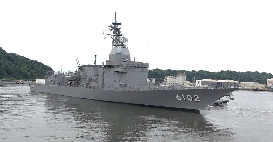  ATLA 與 JMSDF 今（2025）年 6 月至 7 月上旬，以「飛鳥號」試驗艦為載體，進行電磁軌道砲的海上實彈射擊試驗。 圖：擷取自日本防衛裝備廳（ATLA）的 X 
