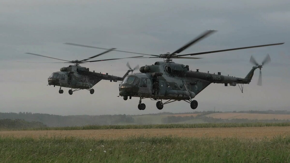  捷克則正向波蘭派遣 3 架 Mi-171ŠM SOF II 直升機，以及約 150 名士兵。 圖：擷取自 Daniel of Bohemia 的 X 