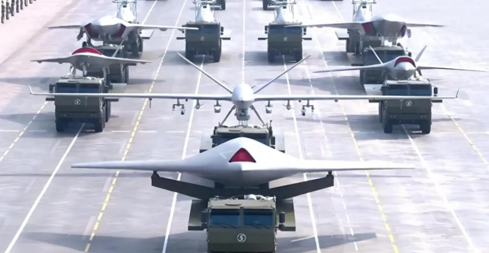  九三閱兵儀式中展示的無人機。 圖：翻攝自 騰訊網 