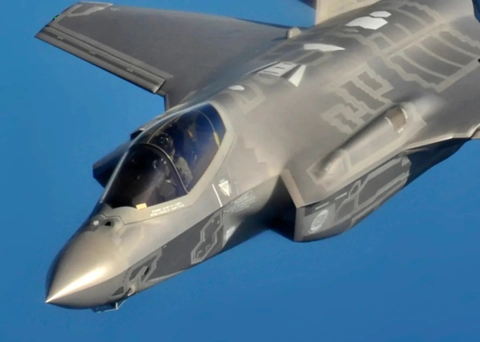  F-35 進氣口。 圖：翻攝自 騰訊新聞@看航天 