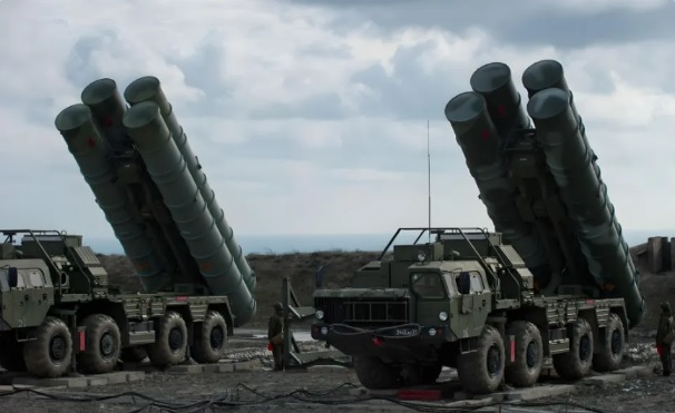 俄製 S-400 防空系統。 圖：翻攝自 騰訊網 呂喆有話說 
