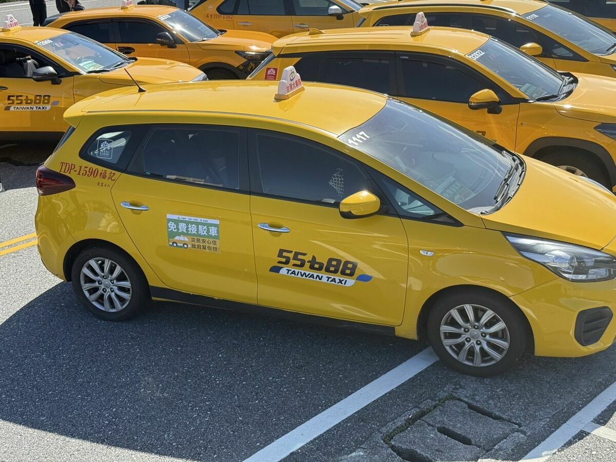 計程車新制最快11月底上路!網路叫車平台納管 一車可加入多車隊