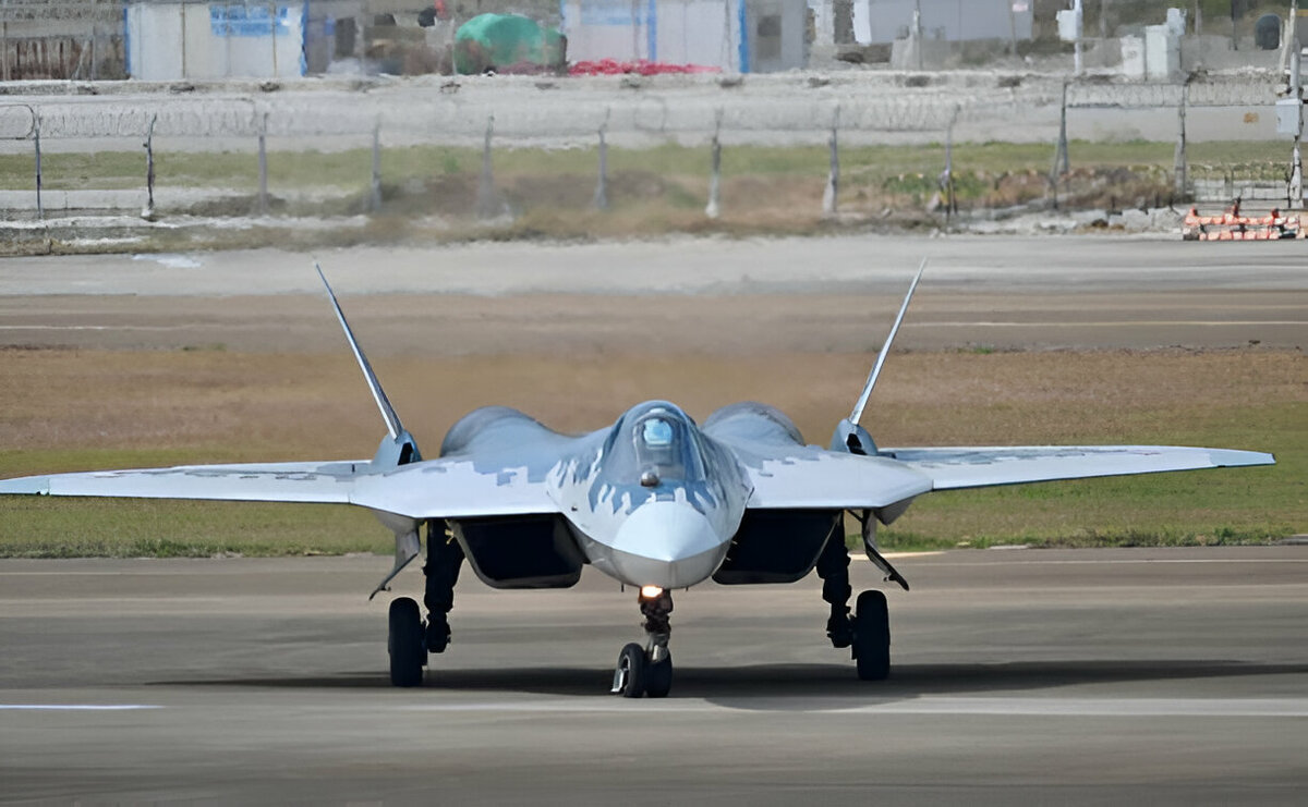  俄羅斯製 Su-57 戰機。 圖：翻攝自 X 