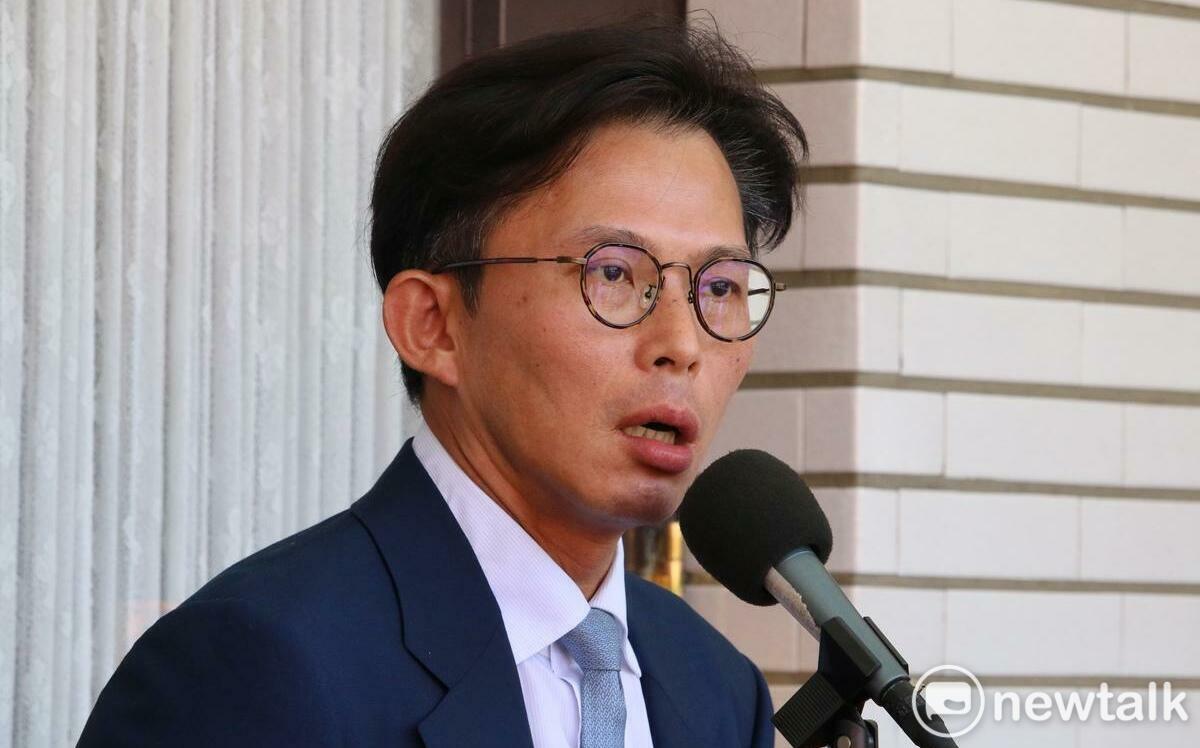 網媒爆引薦駭客入職央廣  黃國昌不滿開罵記者：我是央廣台長嗎? 荒謬問題 