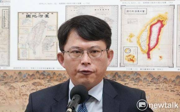 週刊揭黃國昌養狗仔跟監陳時中!吳靜怡:揭弊變監控「臭不可聞」