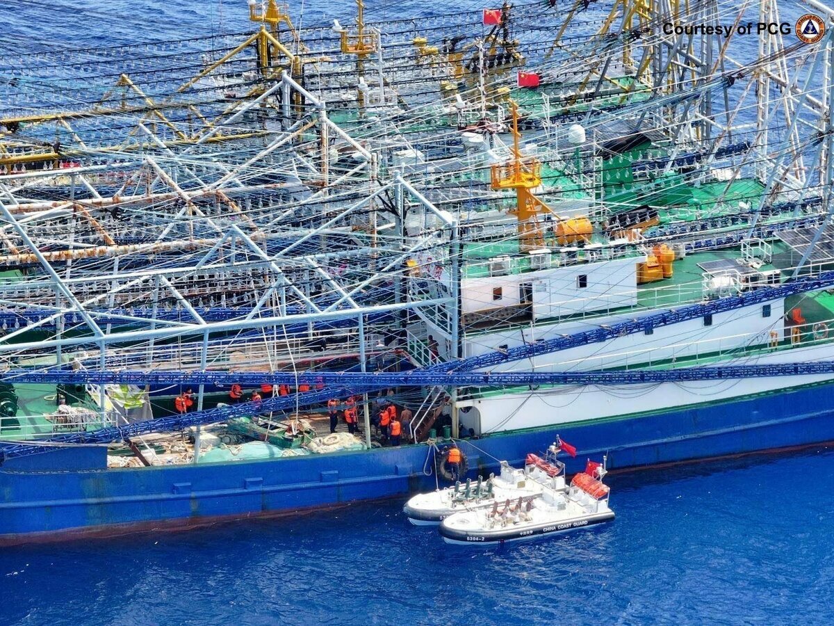  海上民兵是中國海上力量的正式組成部分，曾部署於保釣運動等一系列爭議地區的行動中。圖：翻攝自 X《Jay Tarriela》
