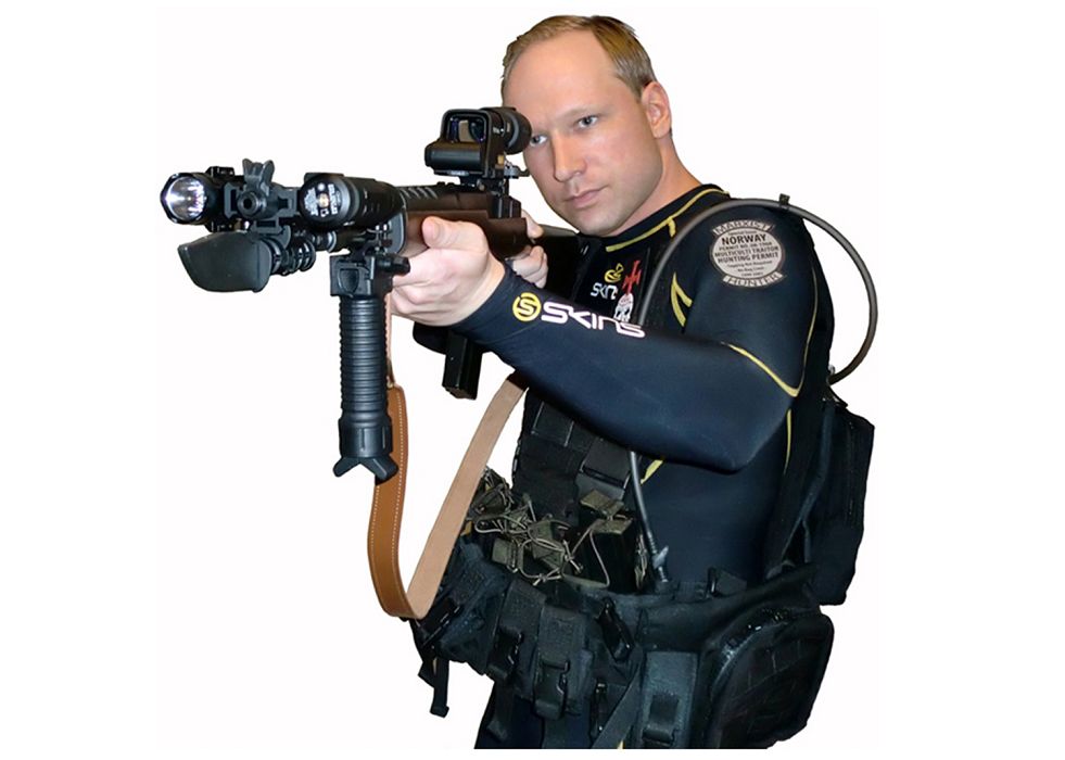 震驚各國的挪威恐怖攻擊案主嫌布雷維克（Anders Behring Breivik），被法院指定的心理醫生認判定罹患偏執型精神分裂，這代表布雷維克可望逃過牢獄之災，但還是要在精神病院接受治療。圖片來源：達志影像/路透社   